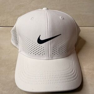 Nike Classic White and Black Cap